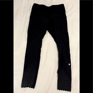 Lululemon reflective black leggings (size 6)